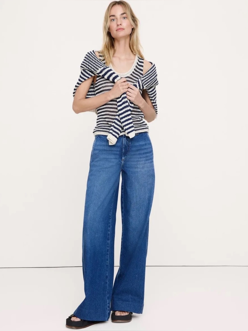 Banana Republic mid rise palazzo jeans NWT 30/10
